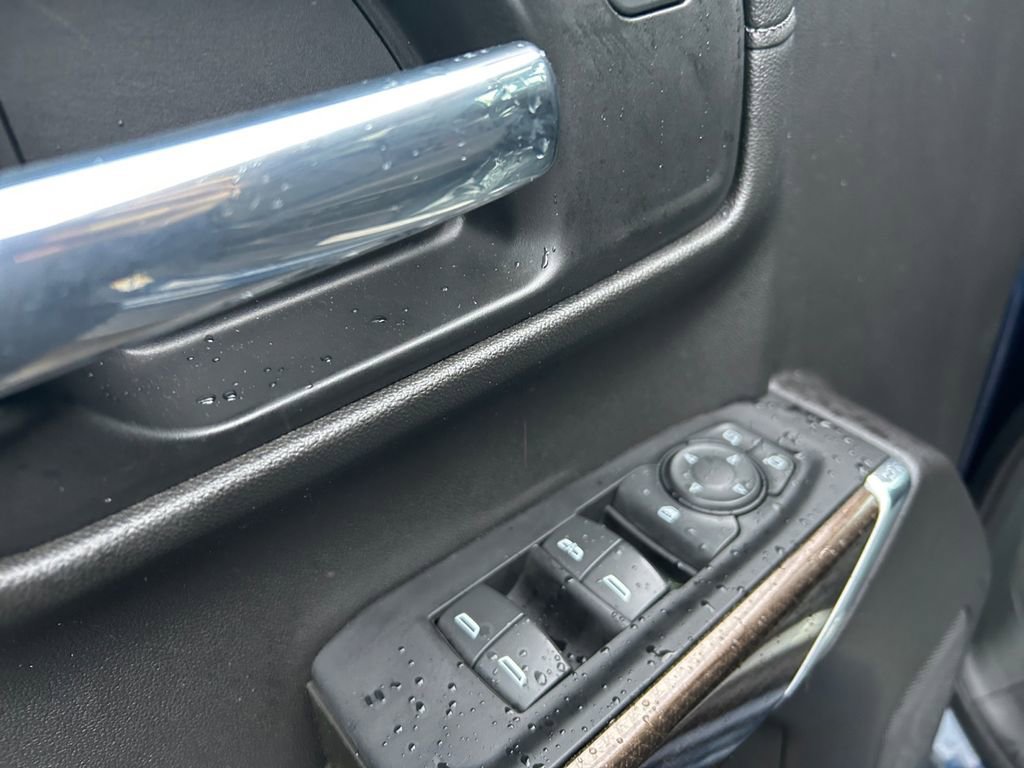 Used 2021 Chevrolet Silverado 1500 RST image 23