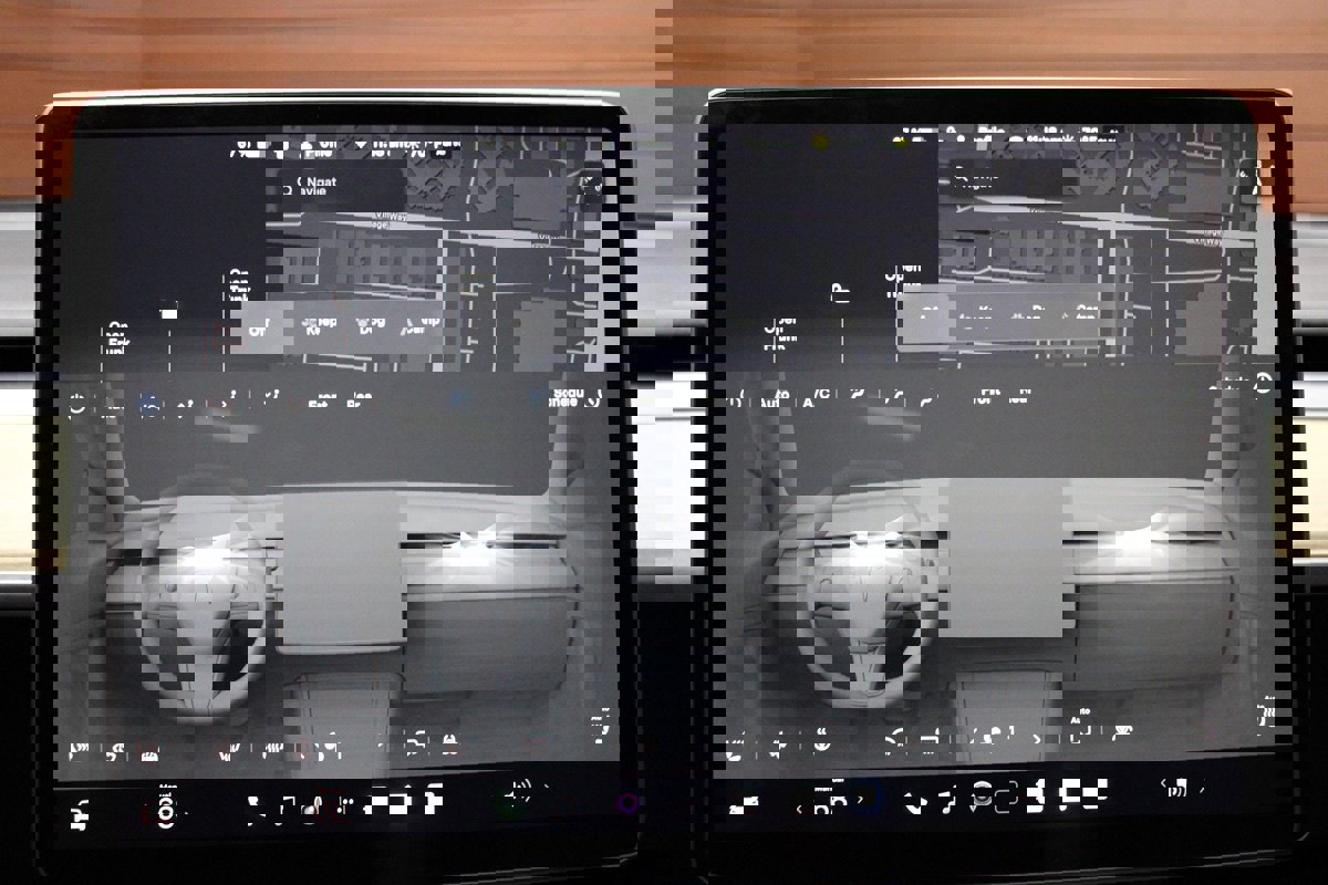 Used 2023 Tesla Model Y Long Range image 29