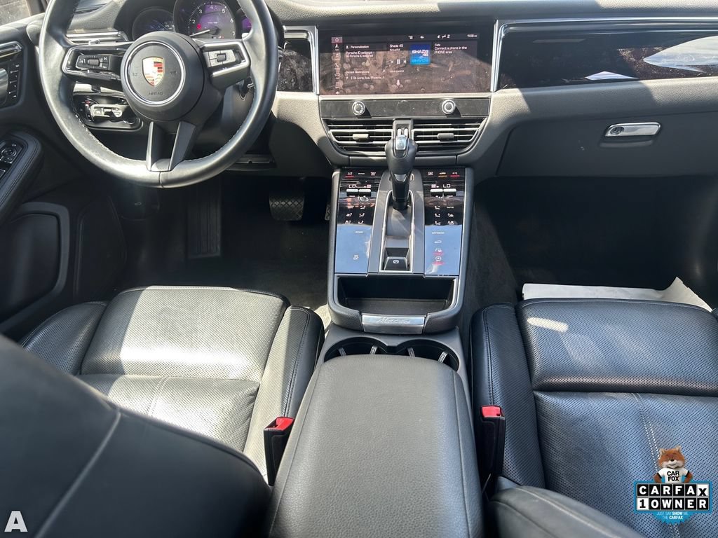 Used 2024 Porsche Macan AWD/4WD image 15