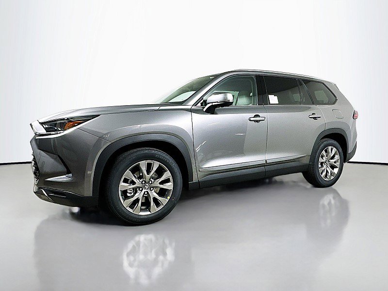 New 2026 Toyota Grand Highlander AWD image 3