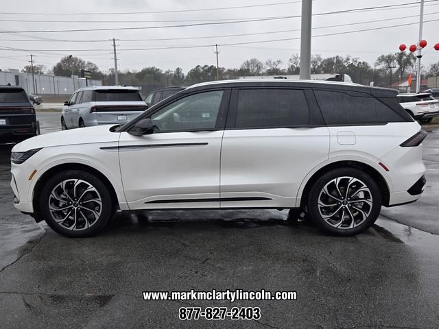 New 2026 Lincoln Nautilus Reserve image 4