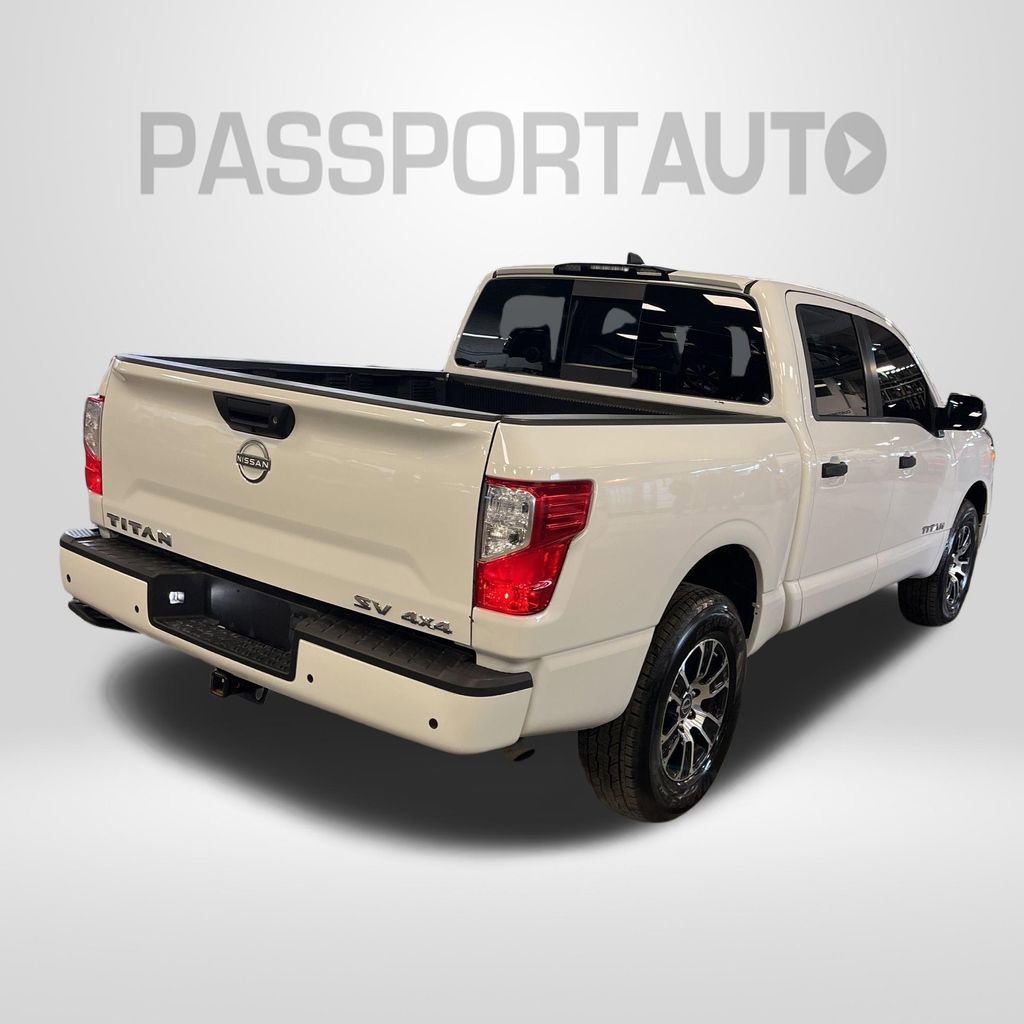 Used 2024 Nissan Titan SV w/ Accessory Utility Package image 2