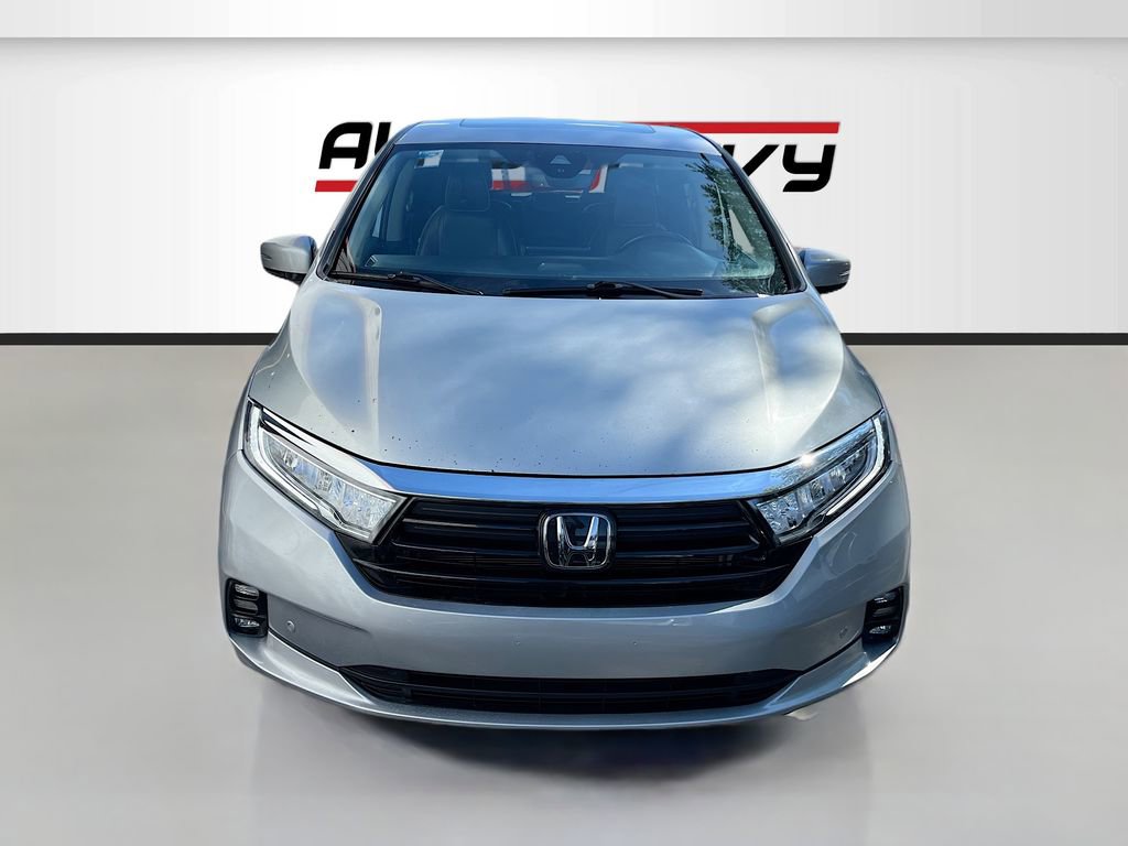 Used 2021 Honda Odyssey Elite image 2