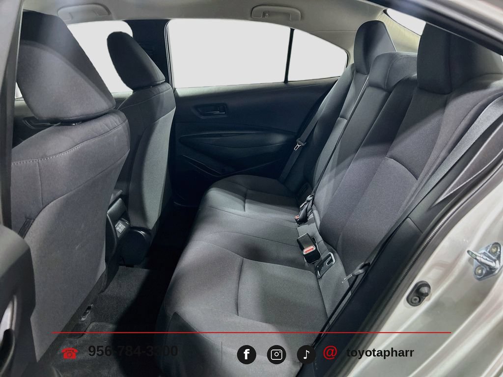 Used 2025 Toyota Corolla LE FWD image 21
