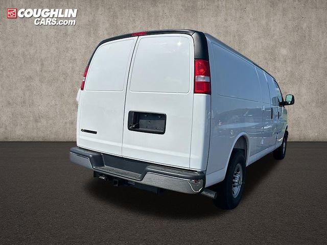 New 2025 Chevrolet Express 3500 Extended w/ Driver Convenience Package image 8