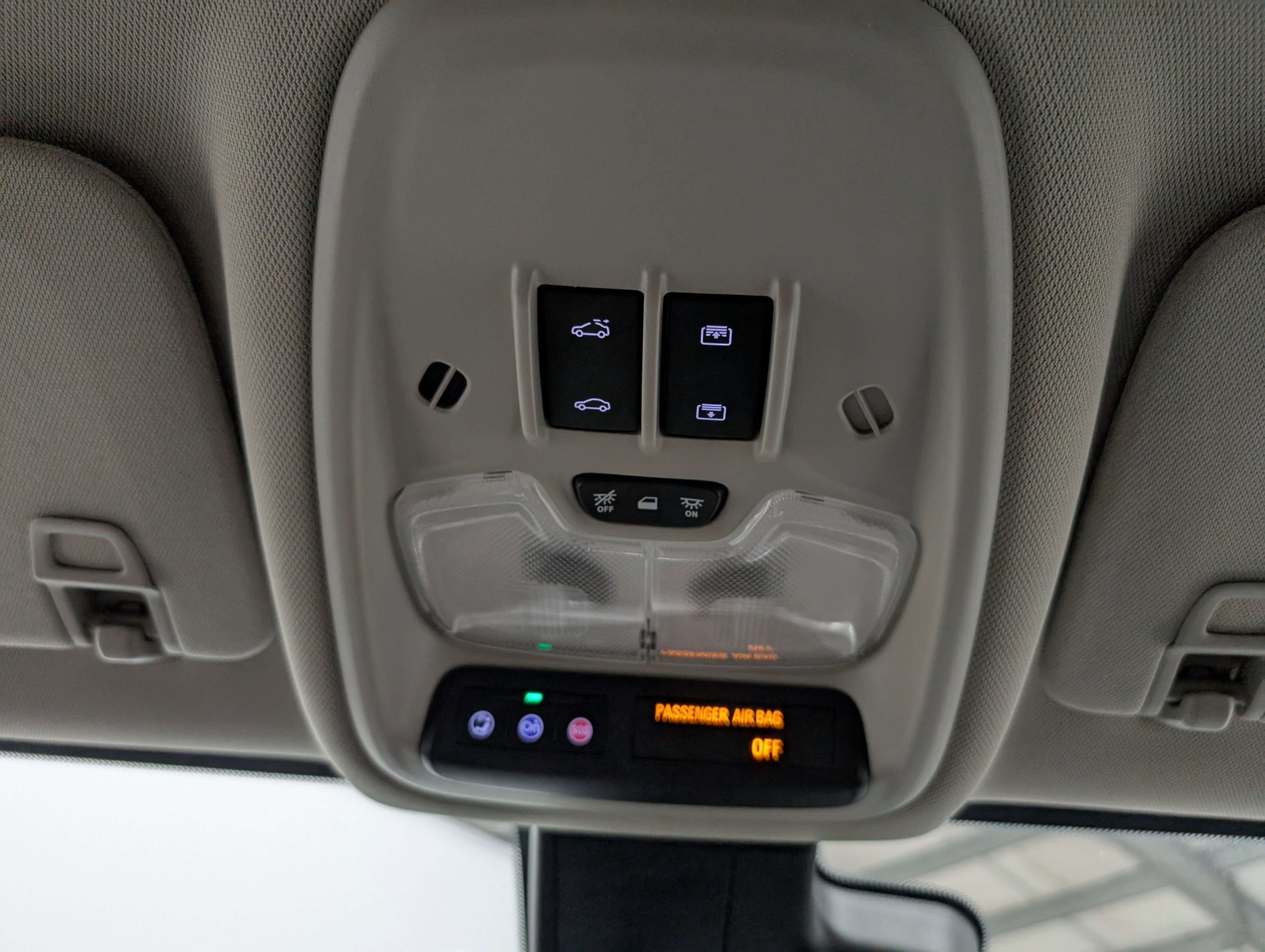 Used 2024 Buick Encore GX Sport Touring w/ Experience Buick Package image 24