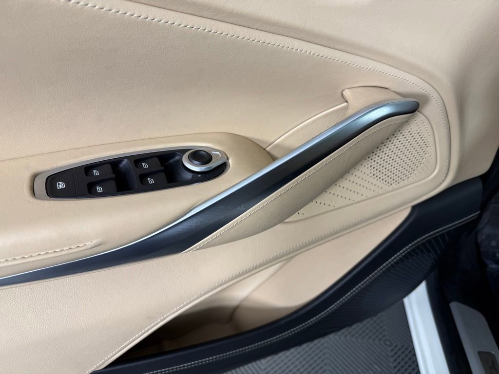 Used 2021 Aston Martin DBX image 20