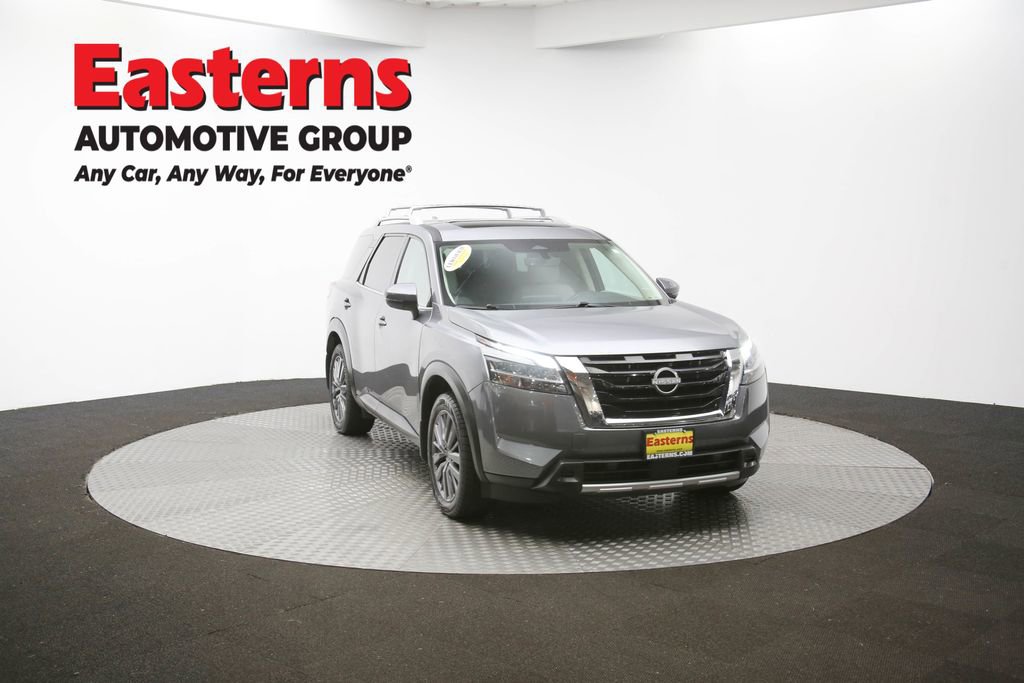 Used 2023 Nissan Pathfinder SL w/ SL Premium Package image 51