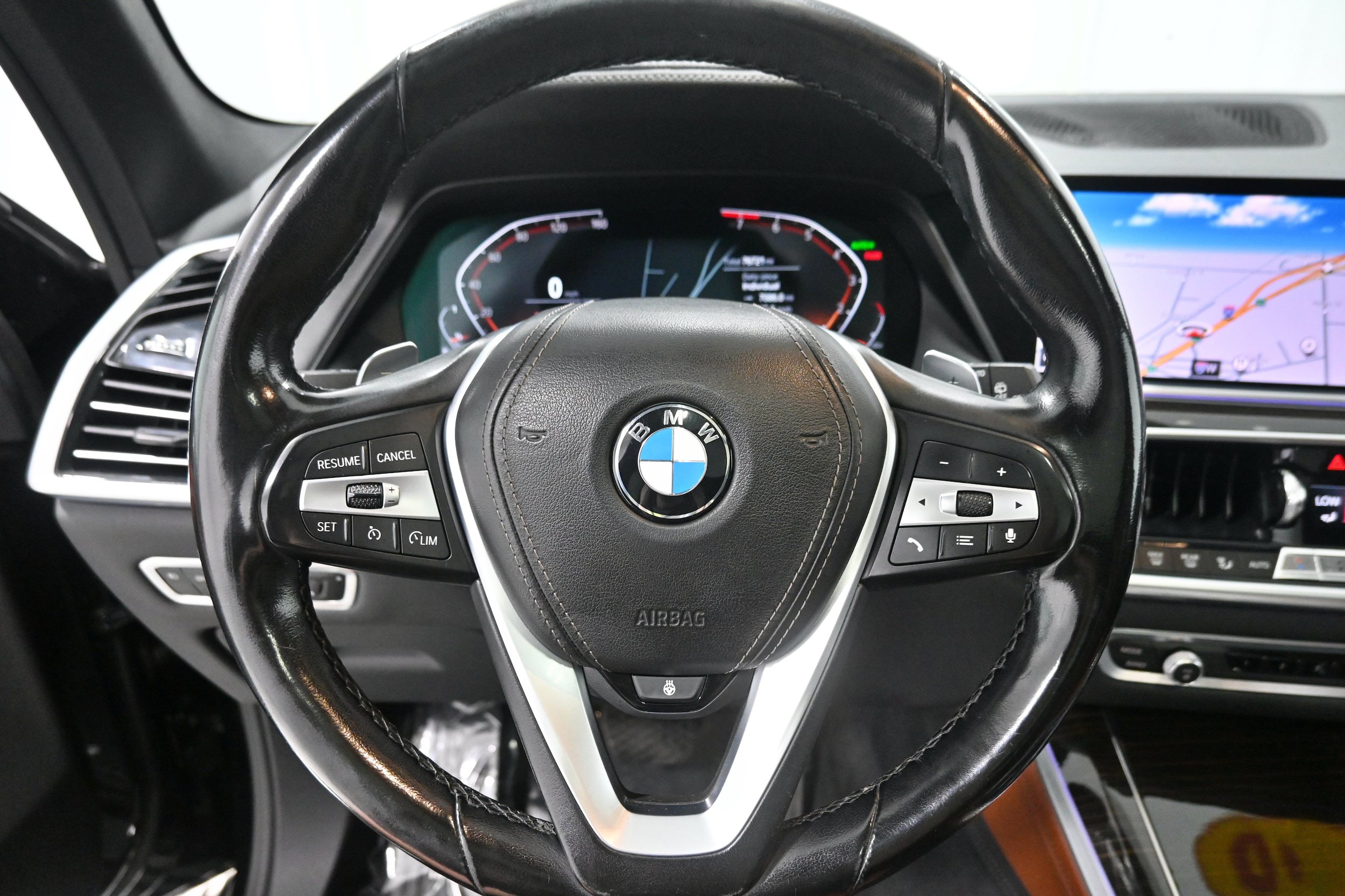 Used 2019 BMW X5 xDrive40i w/ Convenience Package AWD/4WD image 8