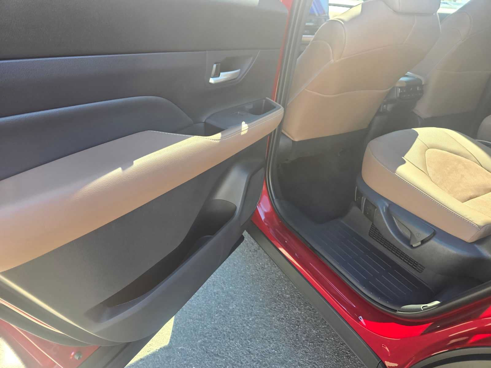 New 2026 Toyota Grand Highlander AWD Hybrid image 17