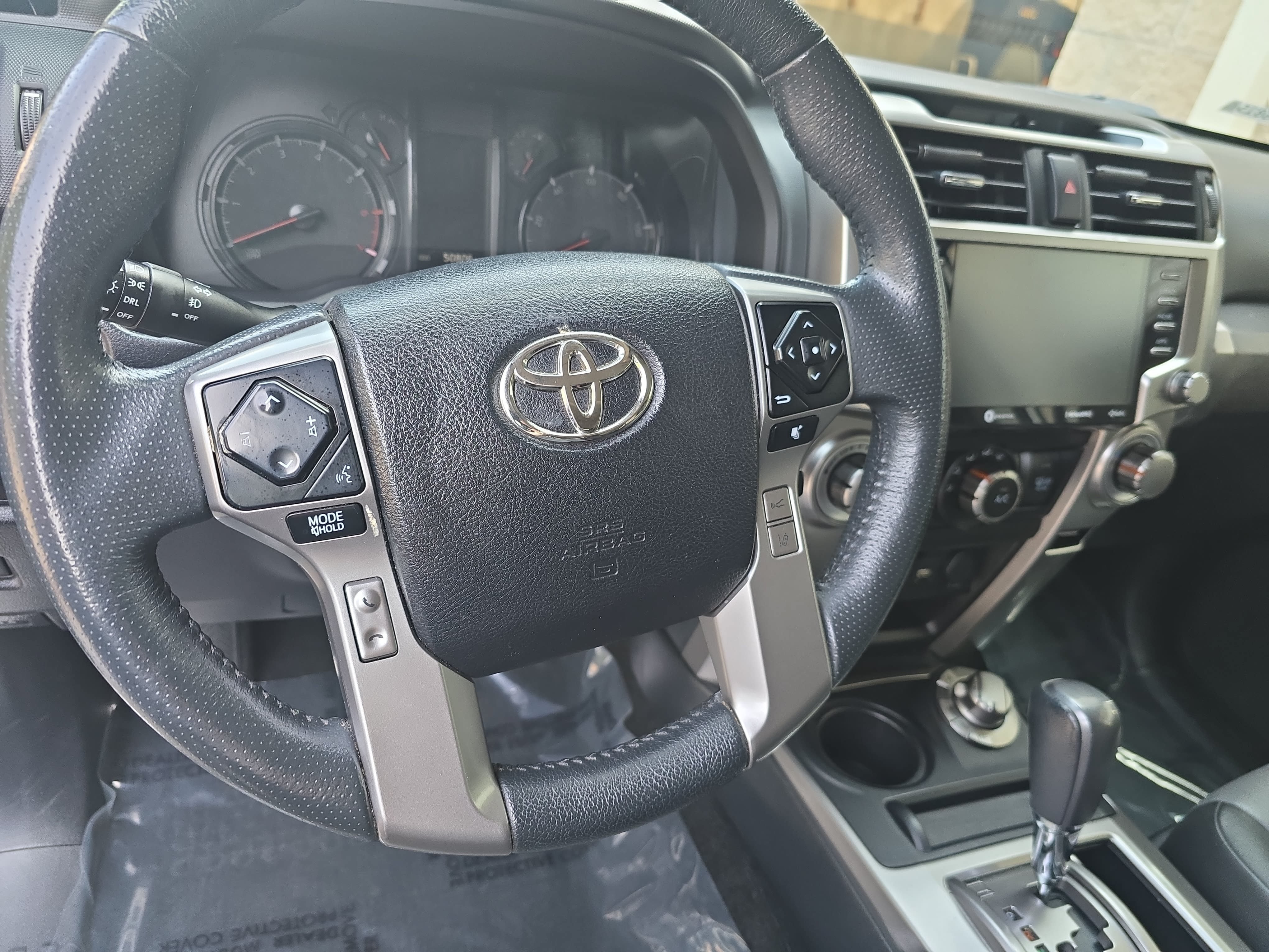 Used 2022 Toyota 4Runner SR5 Premium w/ Moonroof Package AWD/4WD image 16