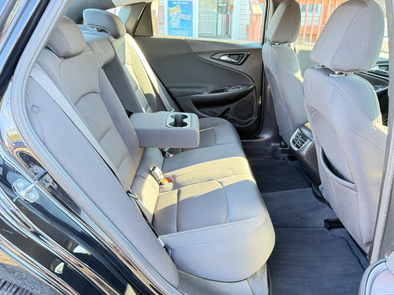 Used 2023 Chevrolet Malibu LT image 35