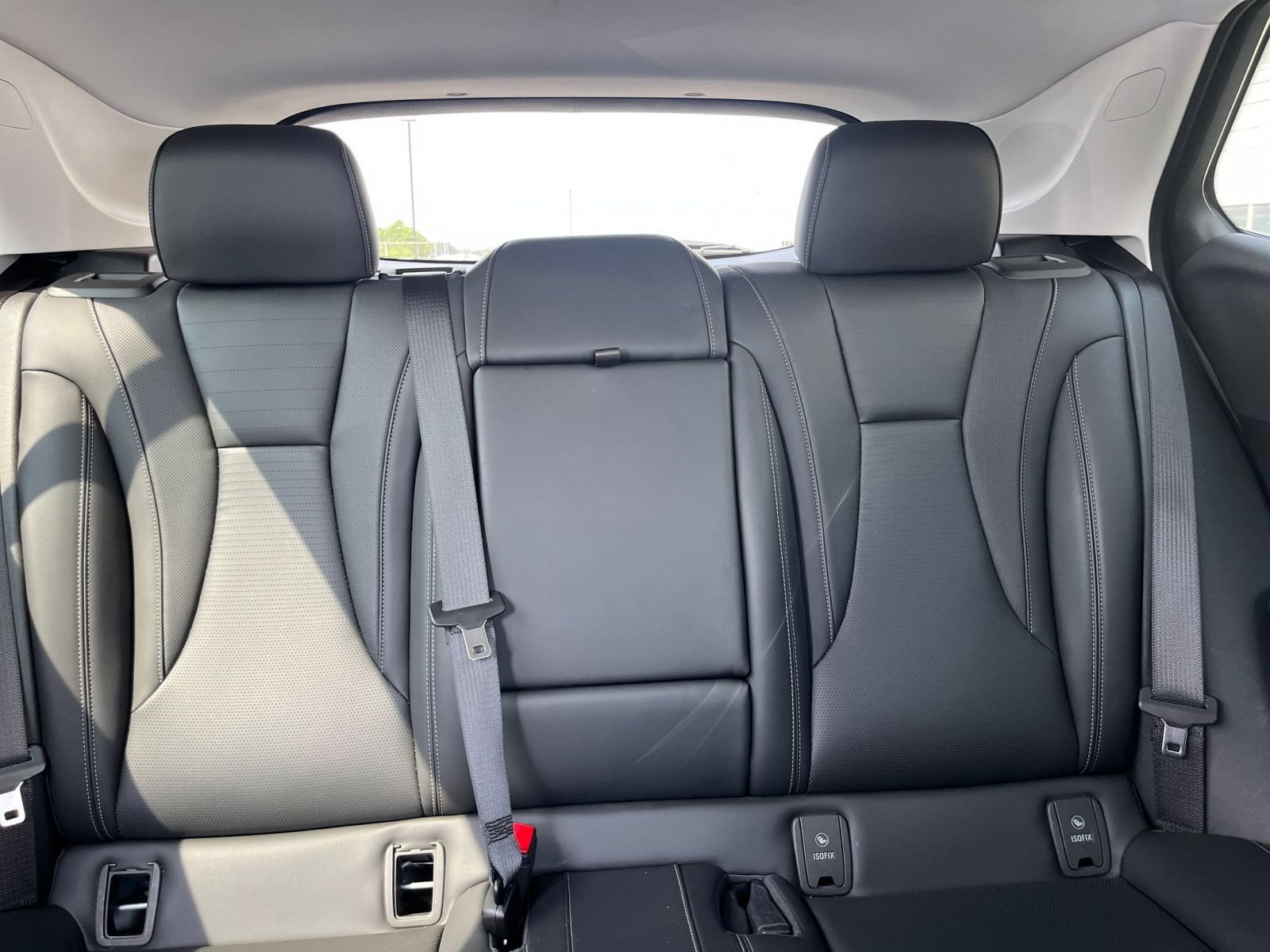 Used 2024 Buick Envision Preferred AWD/4WD image 38