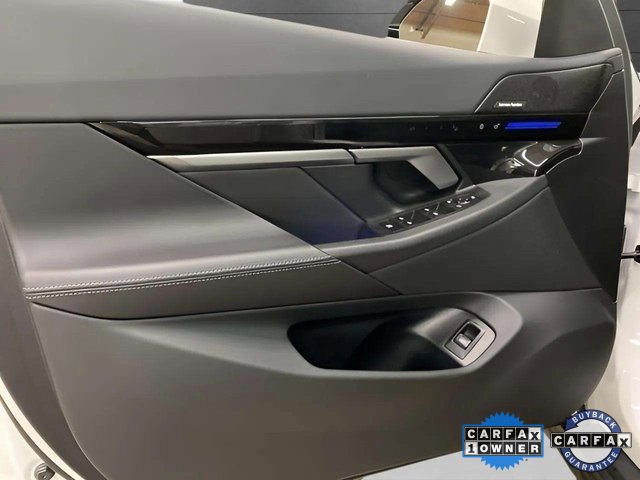 Used 2025 BMW 530i xDrive image 14