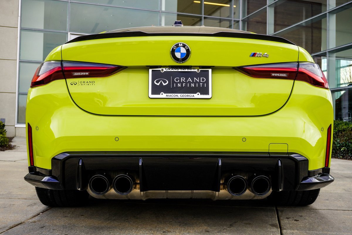 Used 2024 BMW M4 Coupe w/ Executive Package image 11