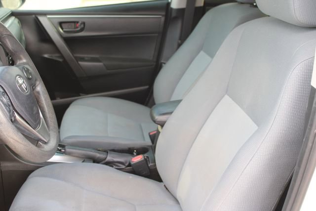 Used 2016 Toyota Corolla L FWD image 10