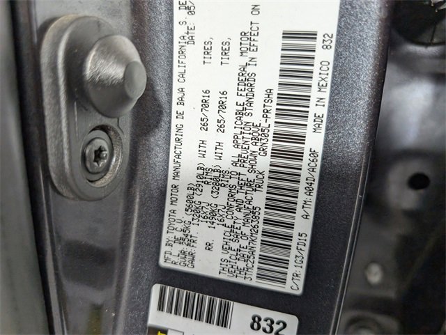 Used 2019 Toyota Tacoma TRD Off-Road image 32