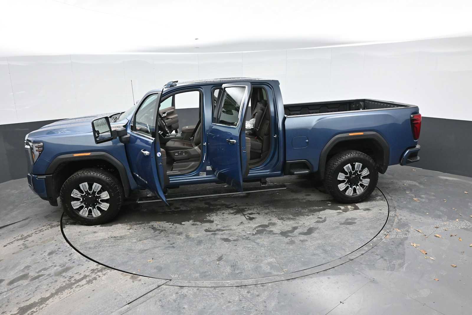 New 2026 GMC Sierra 2500 Denali w/ Denali Reserve Package image 50