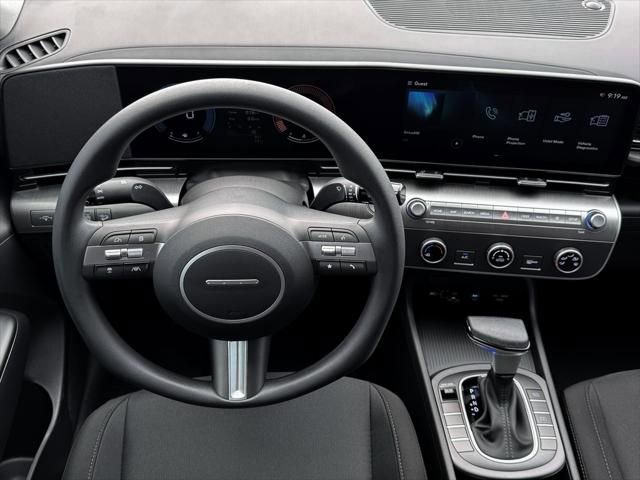 New 2026 Hyundai Kona SE image 17