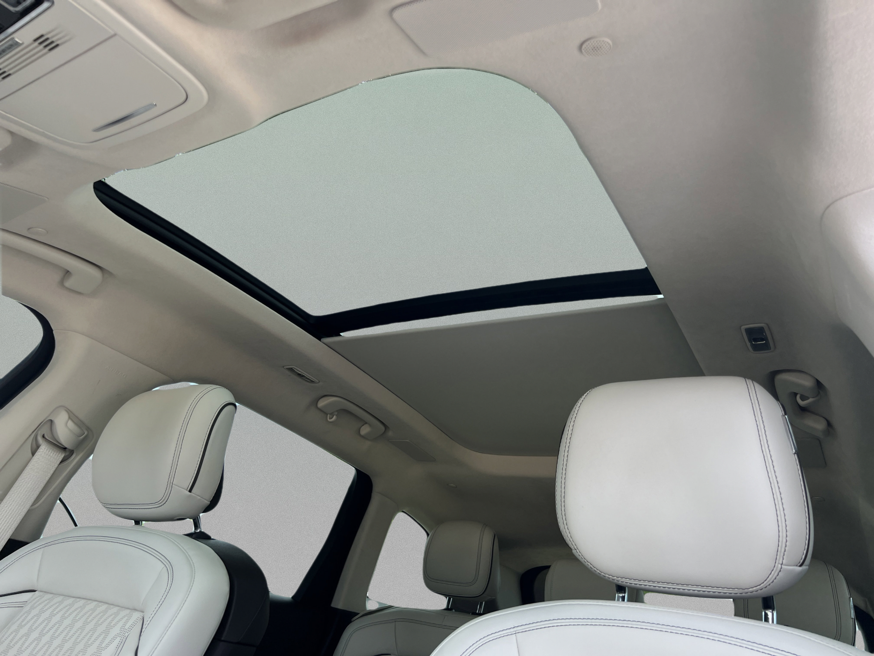 Certified 2024 Lincoln Nautilus Black Label AWD/4WD image 27