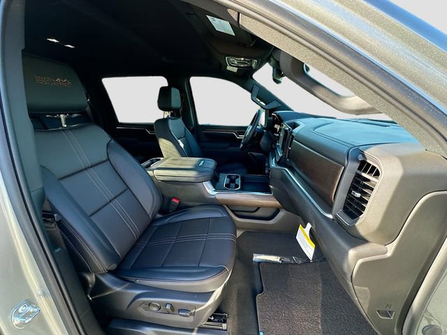 Used 2025 Chevrolet Silverado 2500 High Country image 29
