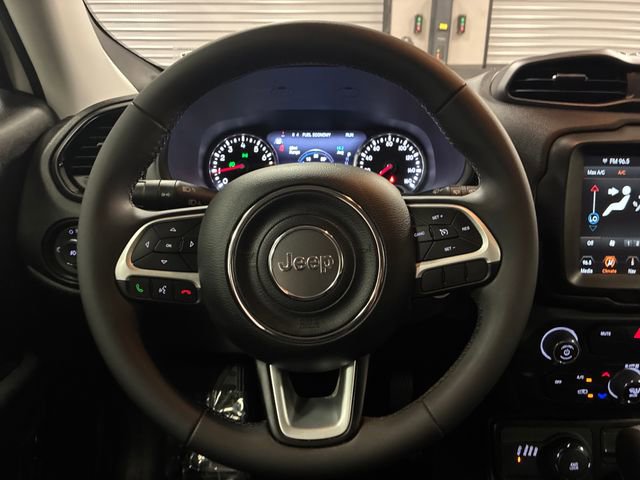 Used 2023 Jeep Renegade Altitude AWD/4WD image 14
