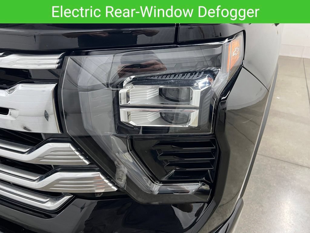 Certified 2024 Chevrolet Silverado 3500 High Country w/ High Country Premium Package AWD/4WD image 17