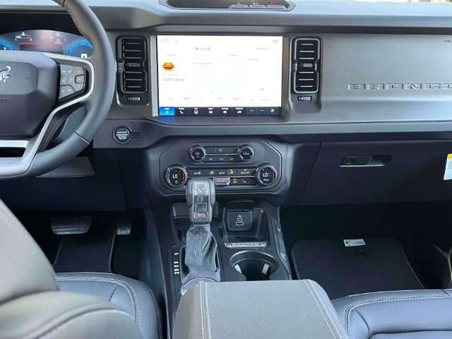 New 2026 Ford Bronco Big Bend AWD/4WD image 13