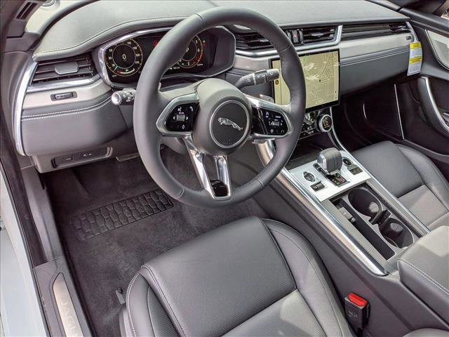 New 2024 Jaguar XF R-Dynamic SE image 3