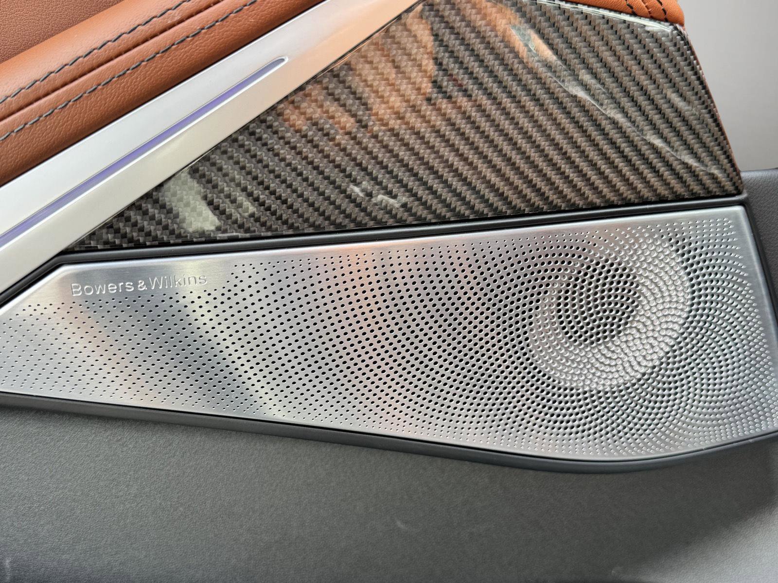 Used 2025 BMW X7 M60i image 18