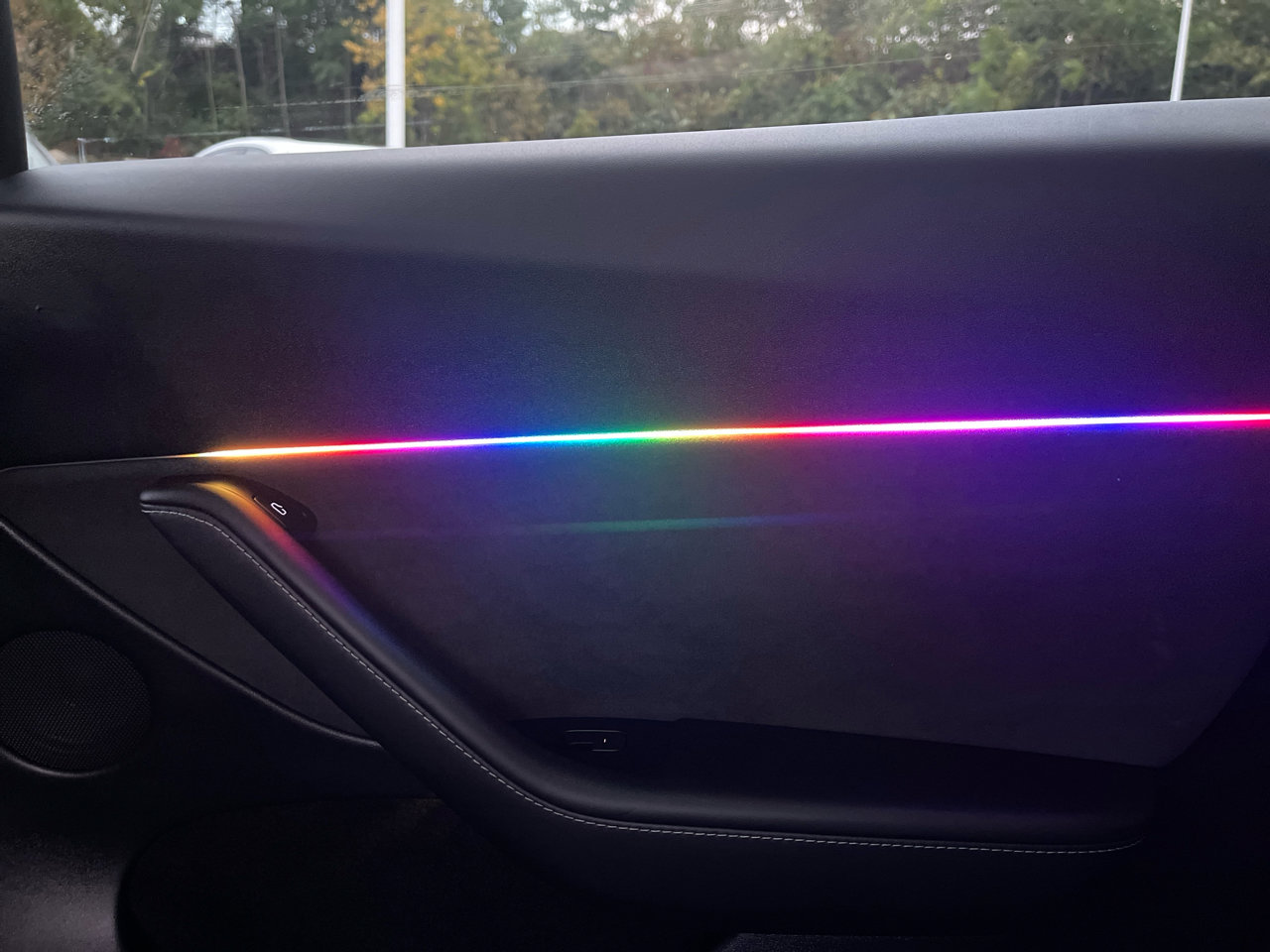 Used 2024 Tesla Model Y Long Range image 46