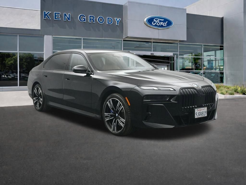 Used 2023 BMW 740i w/ Parking Assistance Package image 1