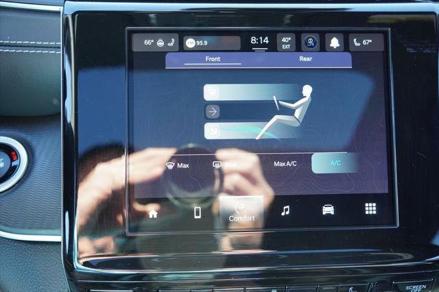 Certified 2023 Jeep Grand Cherokee L Laredo AWD/4WD image 29