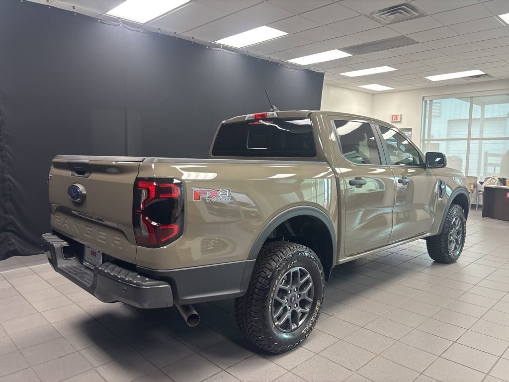 Used 2025 Ford Ranger XLT w/ FX4 Off-Road Package AWD/4WD image 3