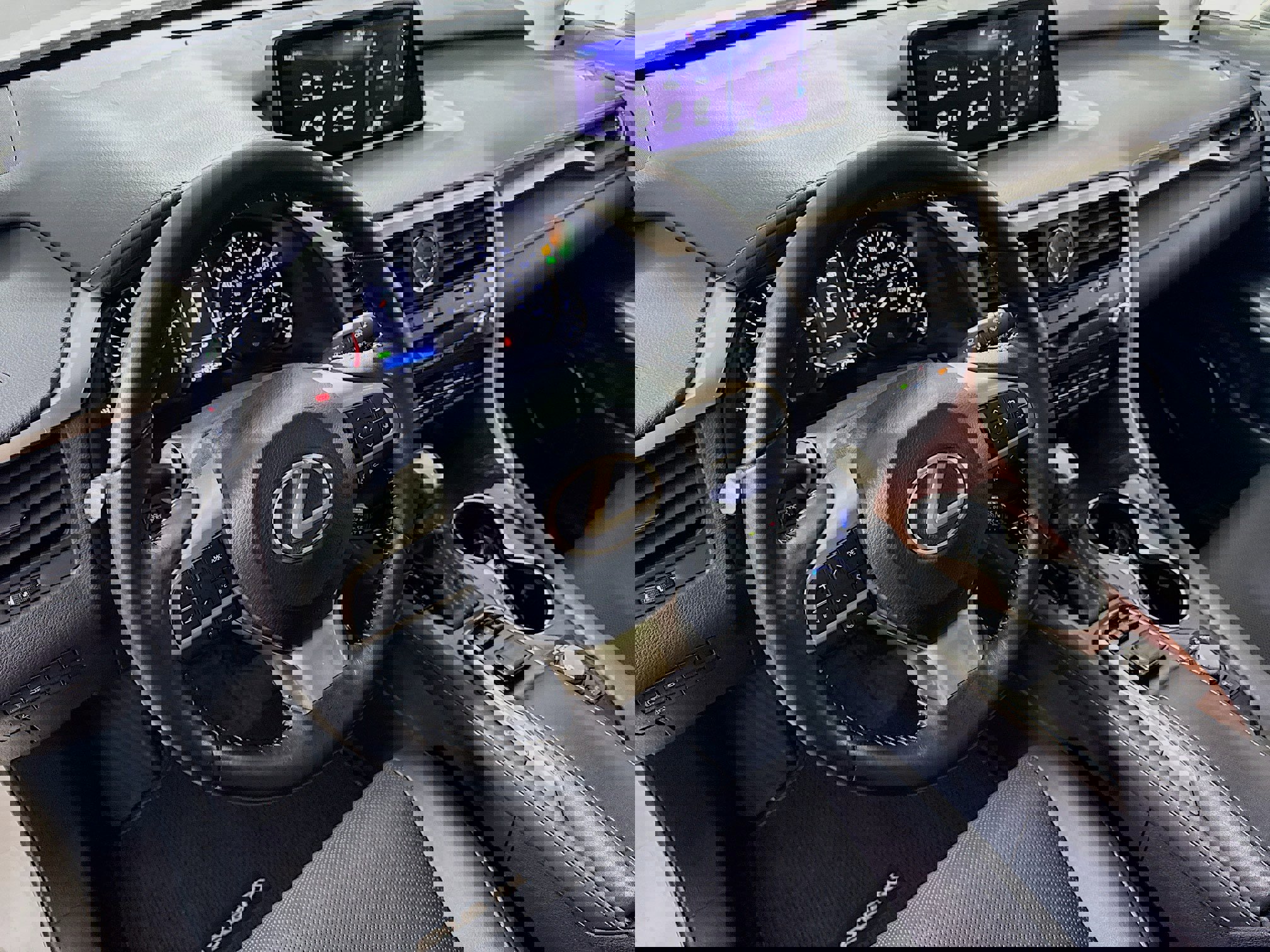 Used 2019 Lexus RX 350 AWD image 23