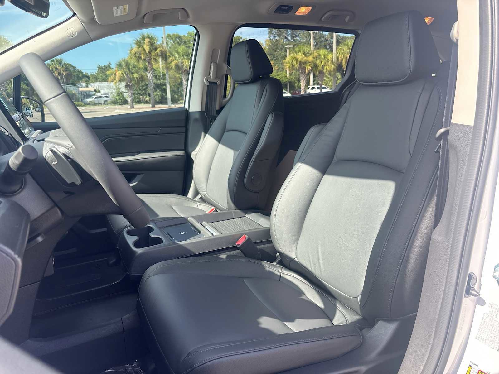 Certified 2026 Honda Odyssey EX-L image 12