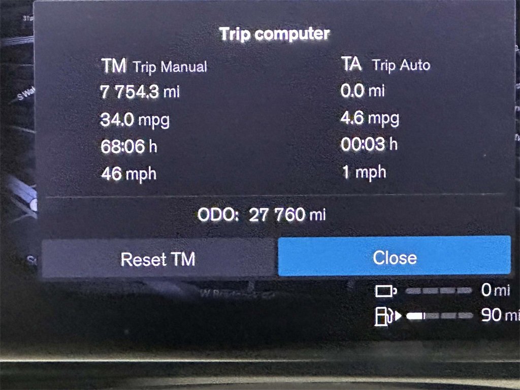 Used 2024 Volvo S60 T8 Plus image 29