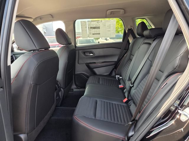 New 2026 Nissan Rogue SV w/ Rock Creek Premium Package AWD/4WD image 9