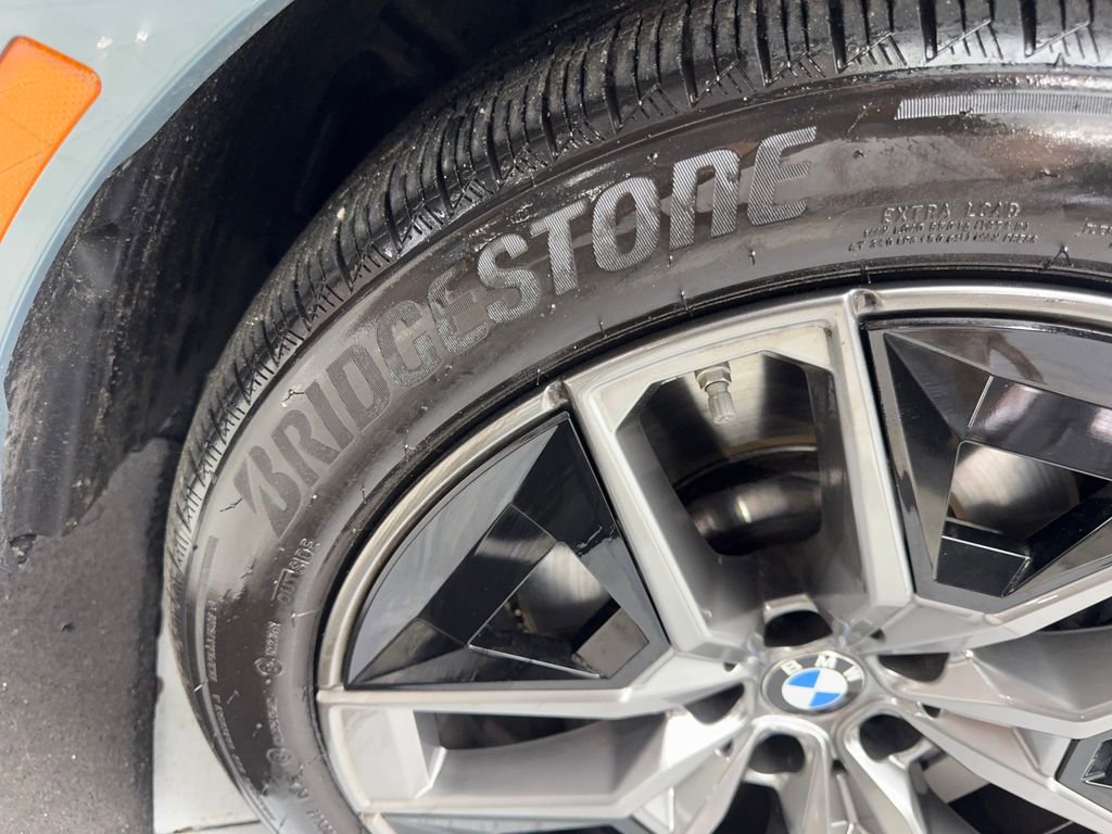 Used 2026 BMW 530i xDrive w/ Premium Package AWD/4WD image 87