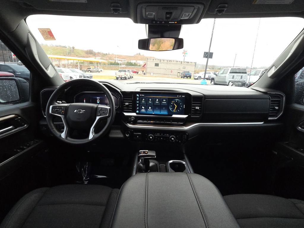 Used 2024 Chevrolet Silverado 1500 RST w/ Convenience Package II image 30