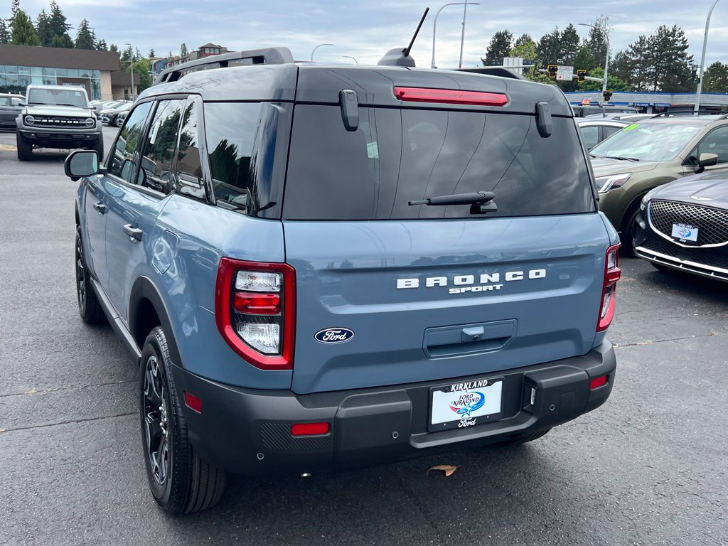 New 2026 Ford Bronco Sport Outer Banks w/ Outer Banks Tech Package+ AWD/4WD image 9
