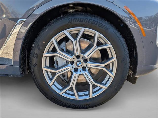 New 2026 BMW X7 xDrive40i w/ Premium Package image 9
