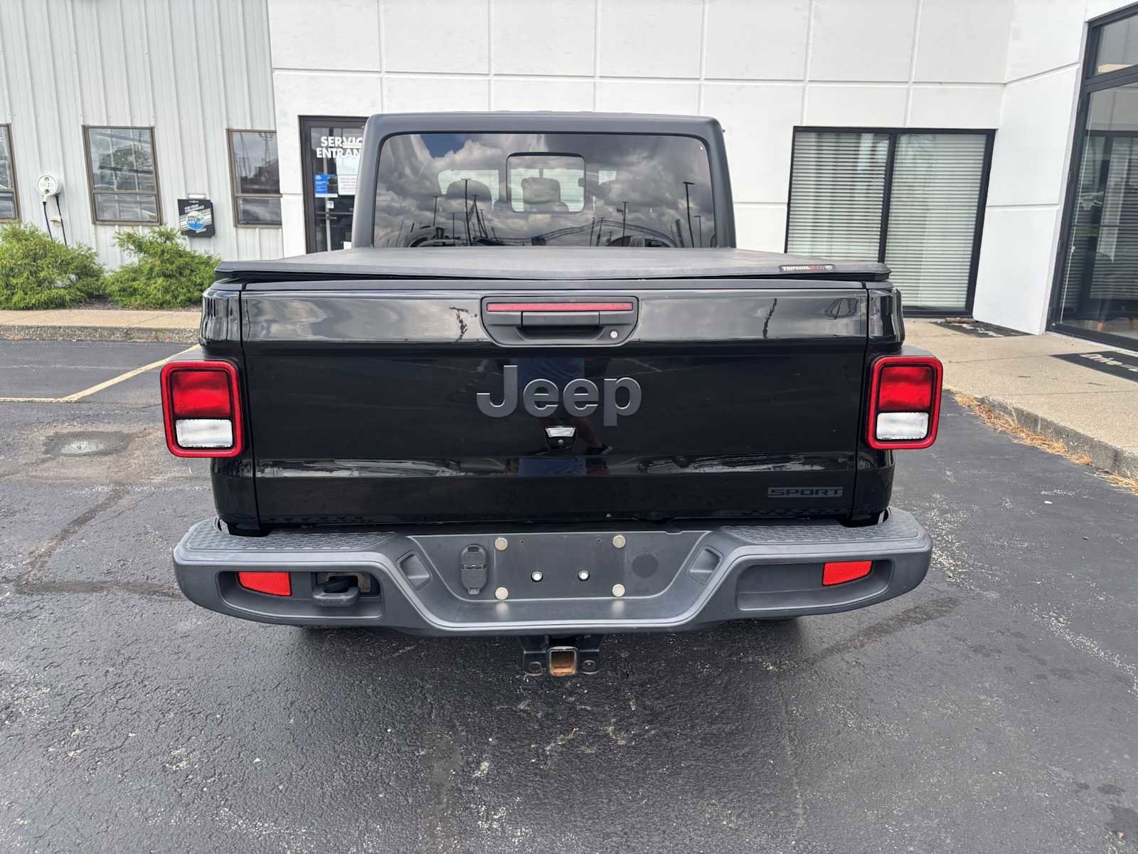 Certified 2021 Jeep Gladiator Sport image 3