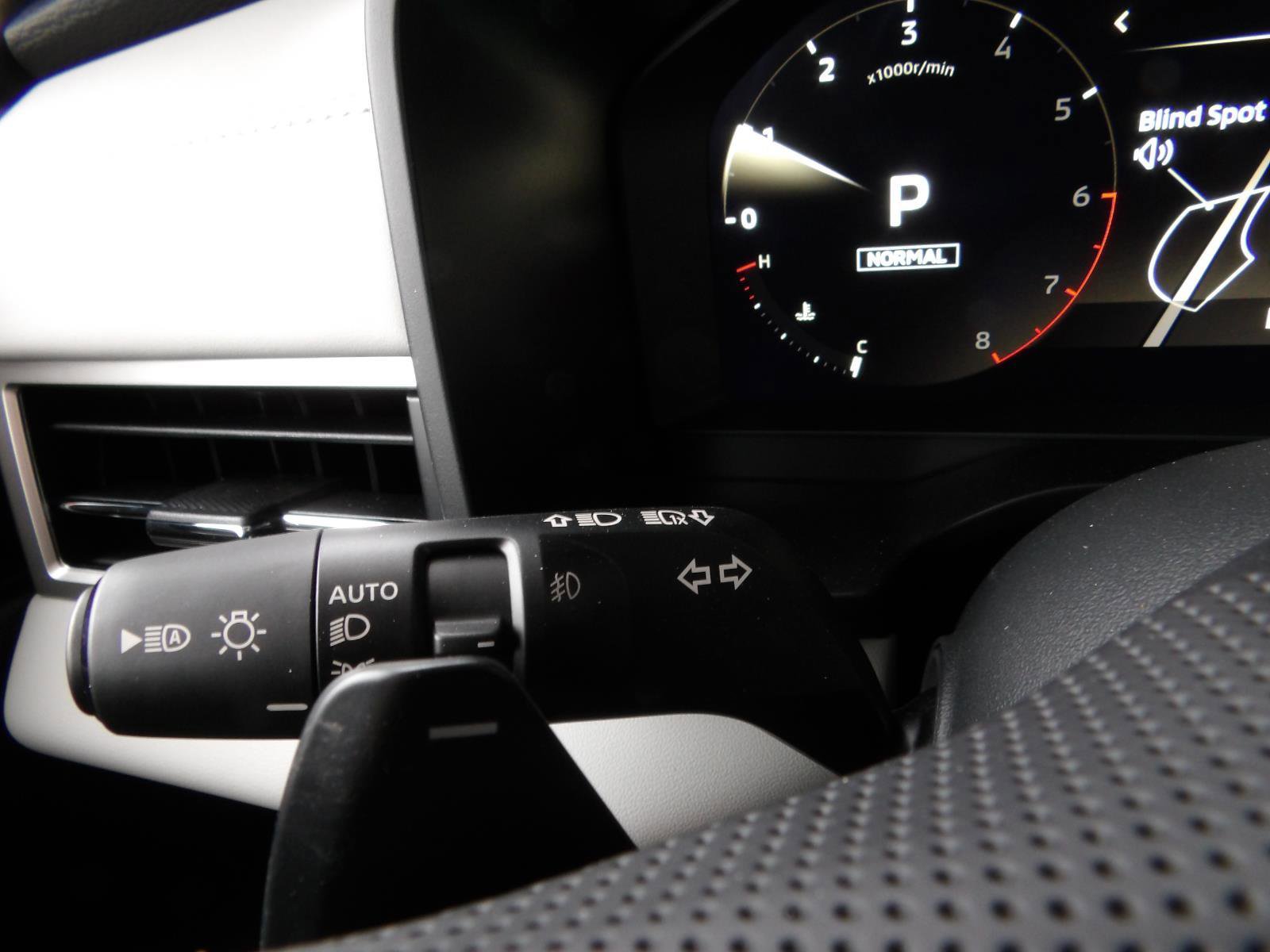 New 2026 Mitsubishi Outlander SEL AWD/4WD image 36