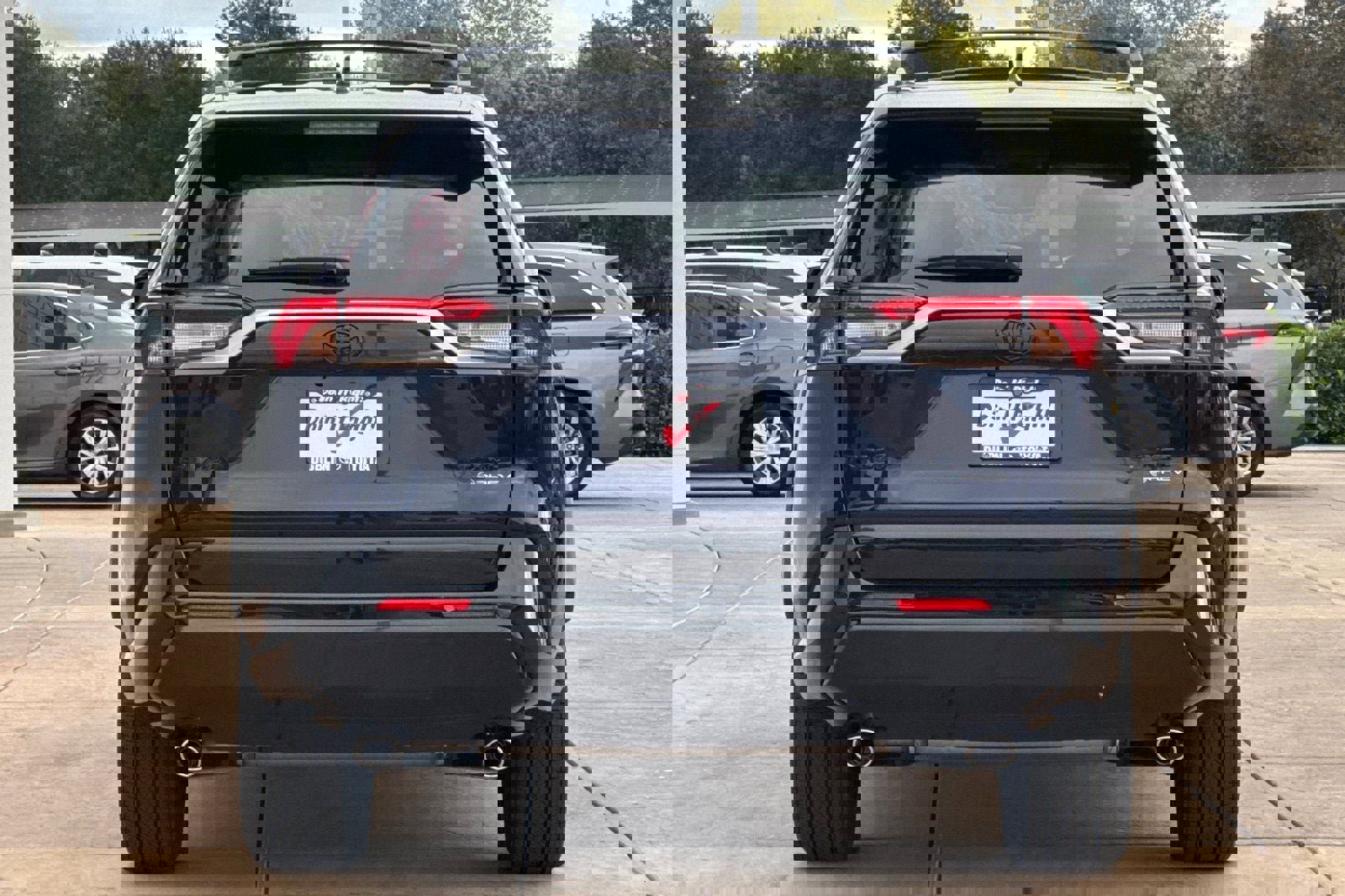 New 2025 Toyota RAV4 XSE image 5