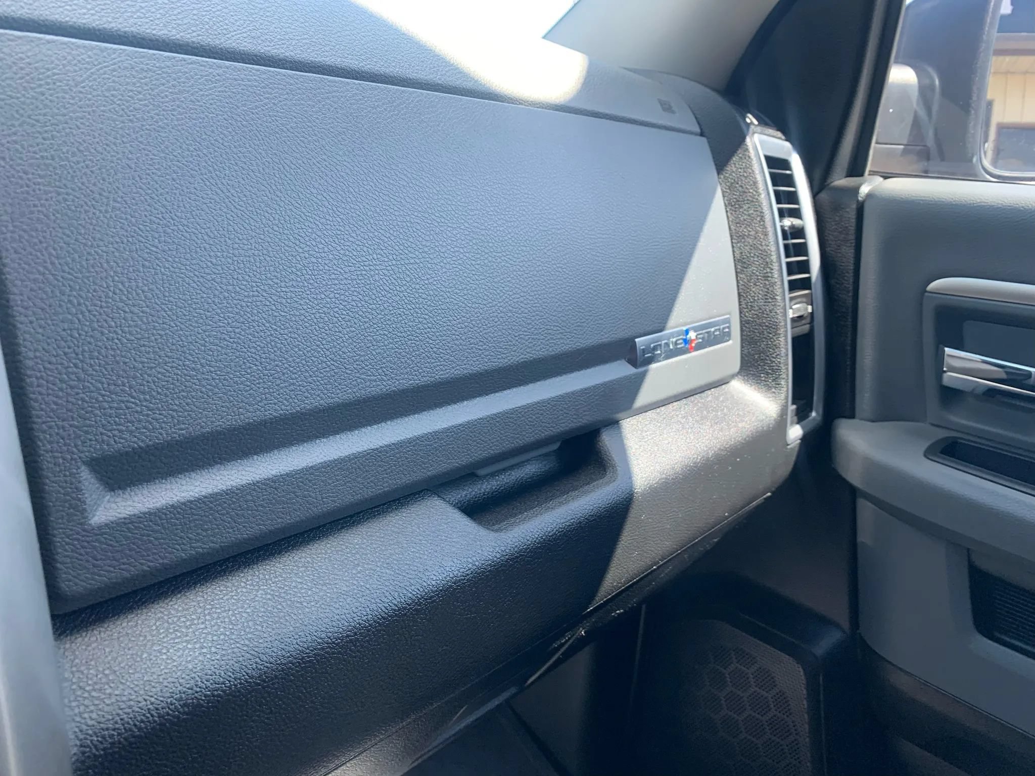 Used 2019 RAM 1500 Lone Star RWD image 32