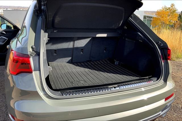 Certified 2021 Audi Q3 2.0T Premium Plus w/ Premium Plus Package image 20