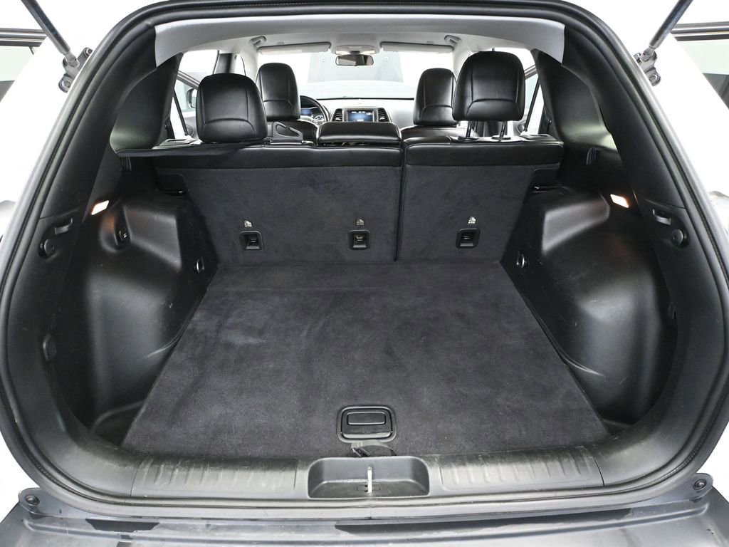 Used 2019 Jeep Cherokee Trailhawk image 38