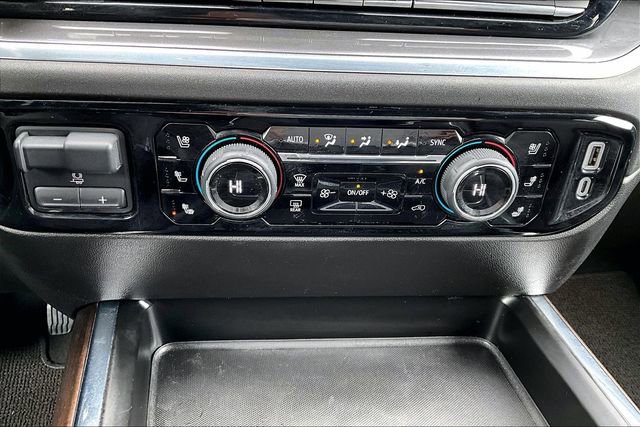 Used 2024 Chevrolet Silverado 2500 High Country w/ Technology Package image 24