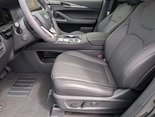 New 2027 INFINITI QX60 Luxe w/ Cargo Package AWD/4WD image 21